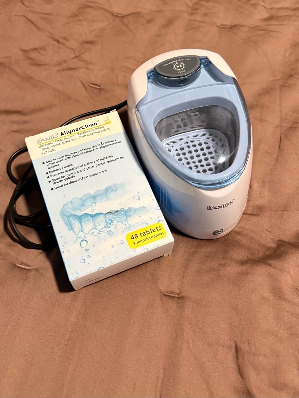 Ultrasonic Cleaner with Blue Lid